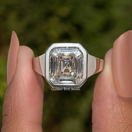 925 sterling silver solitaire ring with bezel-set Asscher-cut moissanite