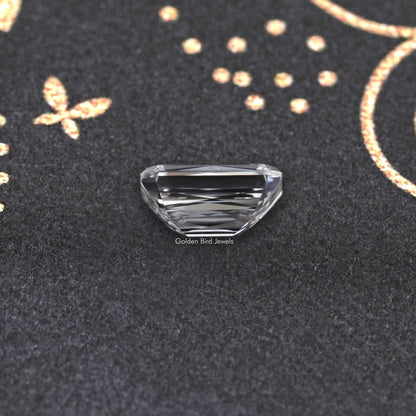 Square emerald-cut lab-grown diamond with centered table facet, neutral sparkle