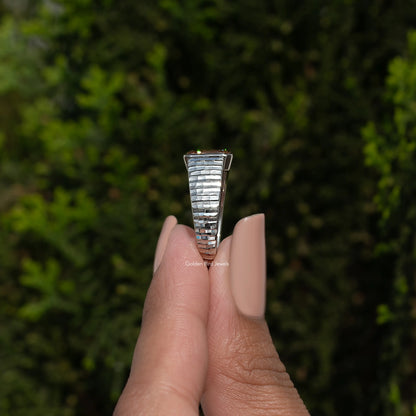 925 sterling silver ring side view with baguette row setting and prongs