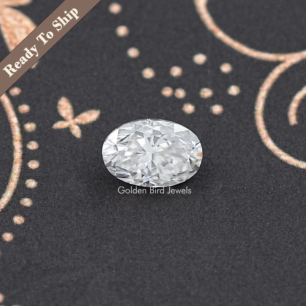 Oval moissanite loose stone with icy crushed-ice facet pattern