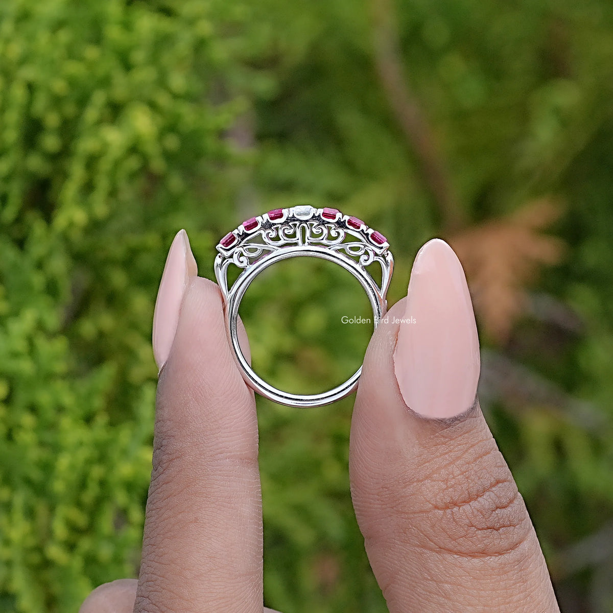 Back View Of Emerald Gemstone Seven Stone Band

