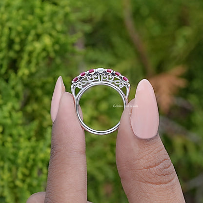 Back View Of Emerald Gemstone Seven Stone Band
