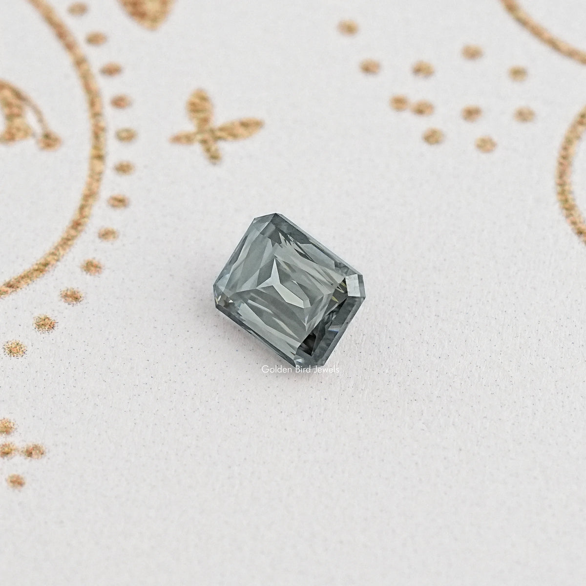 Display View of Criss Cut Moissanite 