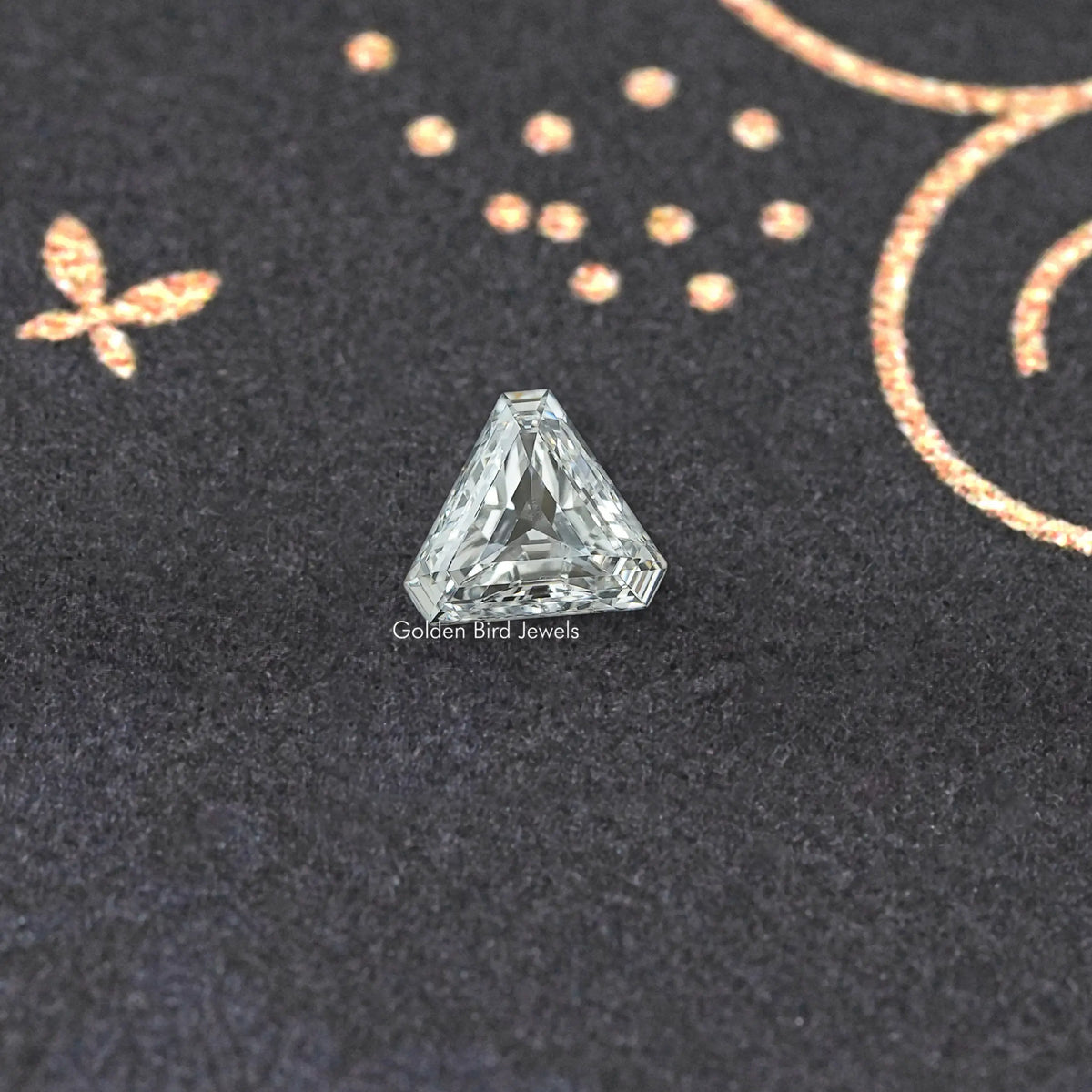Single modified trillion-cut lab-grown diamond, clear faceted stone