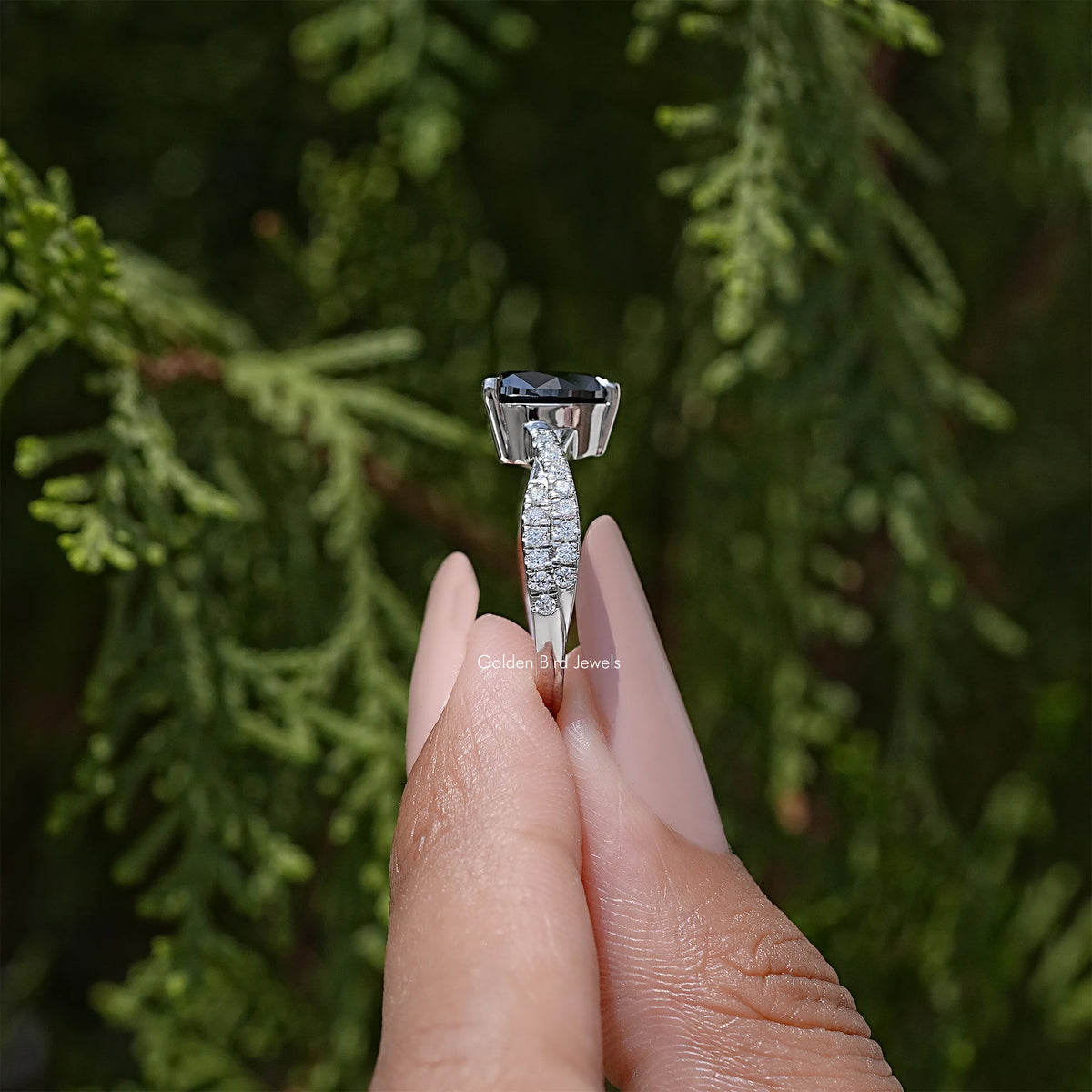 Black heart moissanite twisted accent band with pavé silver shank, side view