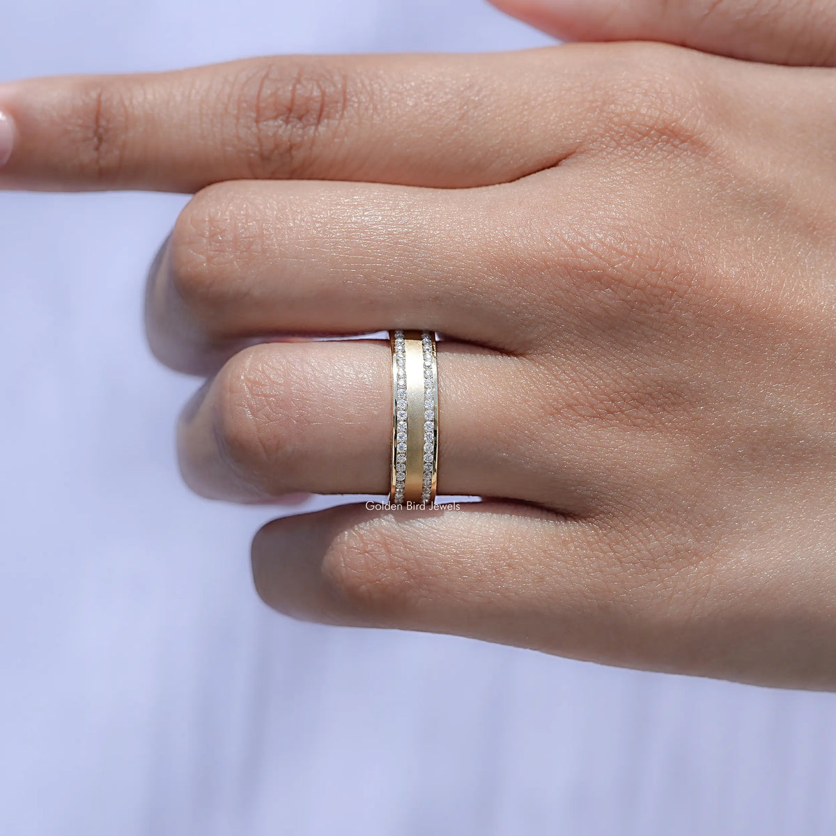 Close view of Round Shaped Solitaire Wedding Band