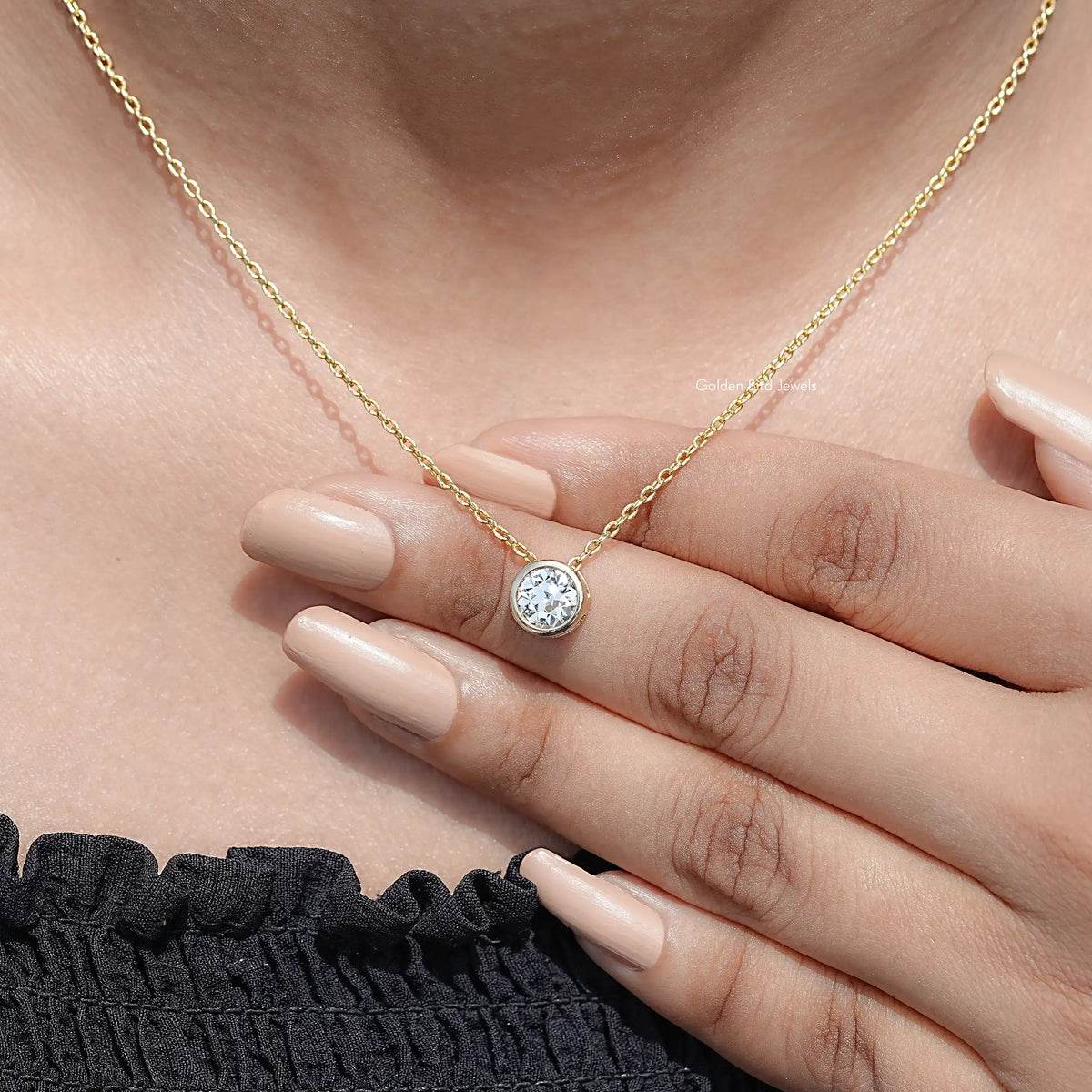 detaild view of Cut Round Cut Lab Diamond Pendant
