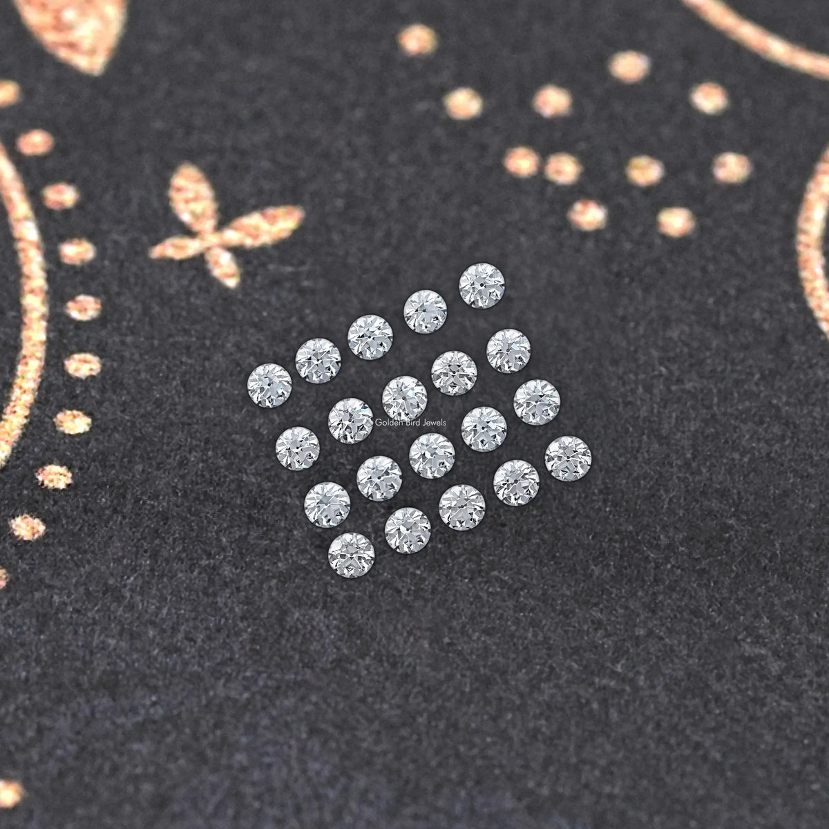Round lab-grown diamonds arranged in a clustered circular pattern
