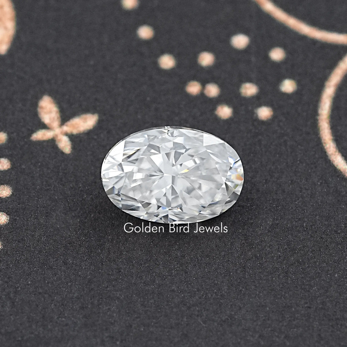 Close-up oval moissanite loose stone with bright crushed-ice facets
