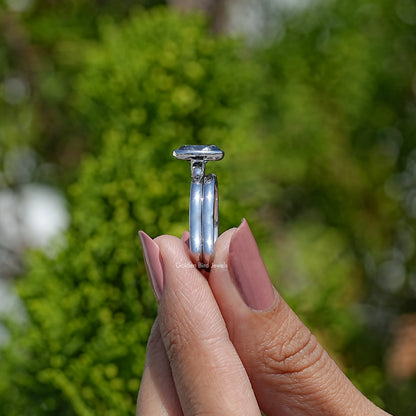 Side View Of Oval Shaped Moissanite Ring