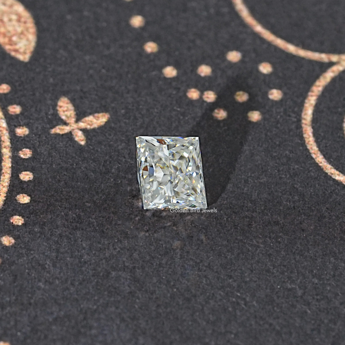 Princess-cut moissanite loose stone, square-cut clear gem with strong reflections.