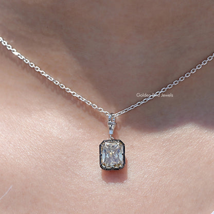 Silver chain necklace with square-cut moissanite solitaire pendant