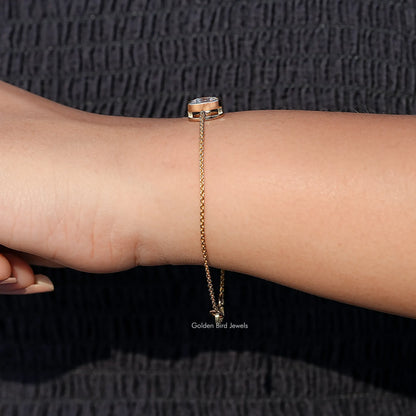 Detailed View Of Round Diamond Bracelet
