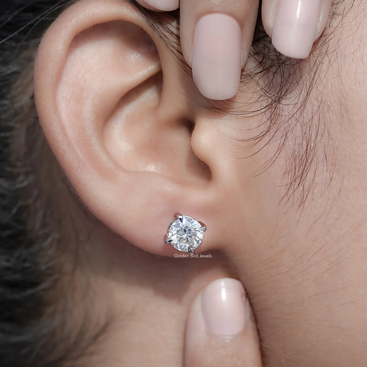 close view of Round Shaped Moissanite Stud Earrings