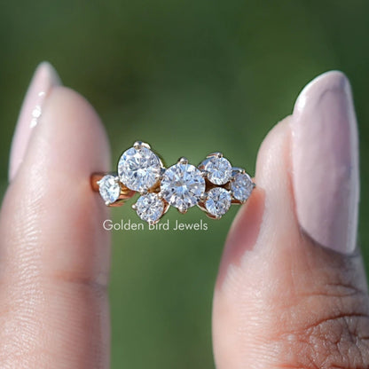 Front view of Round Shaped Lab Diamond Engagement Ring