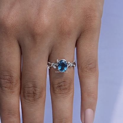 Solitaire Oval Cut Engagement Ring In finger