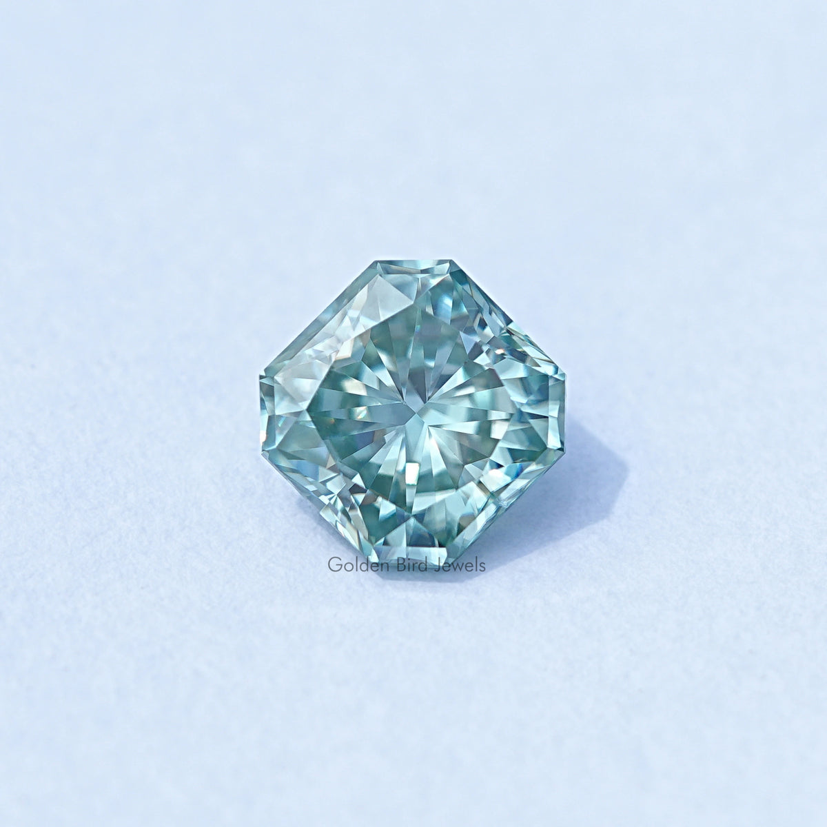 Square radiant-cut moissanite loose gemstone with faceted brilliance