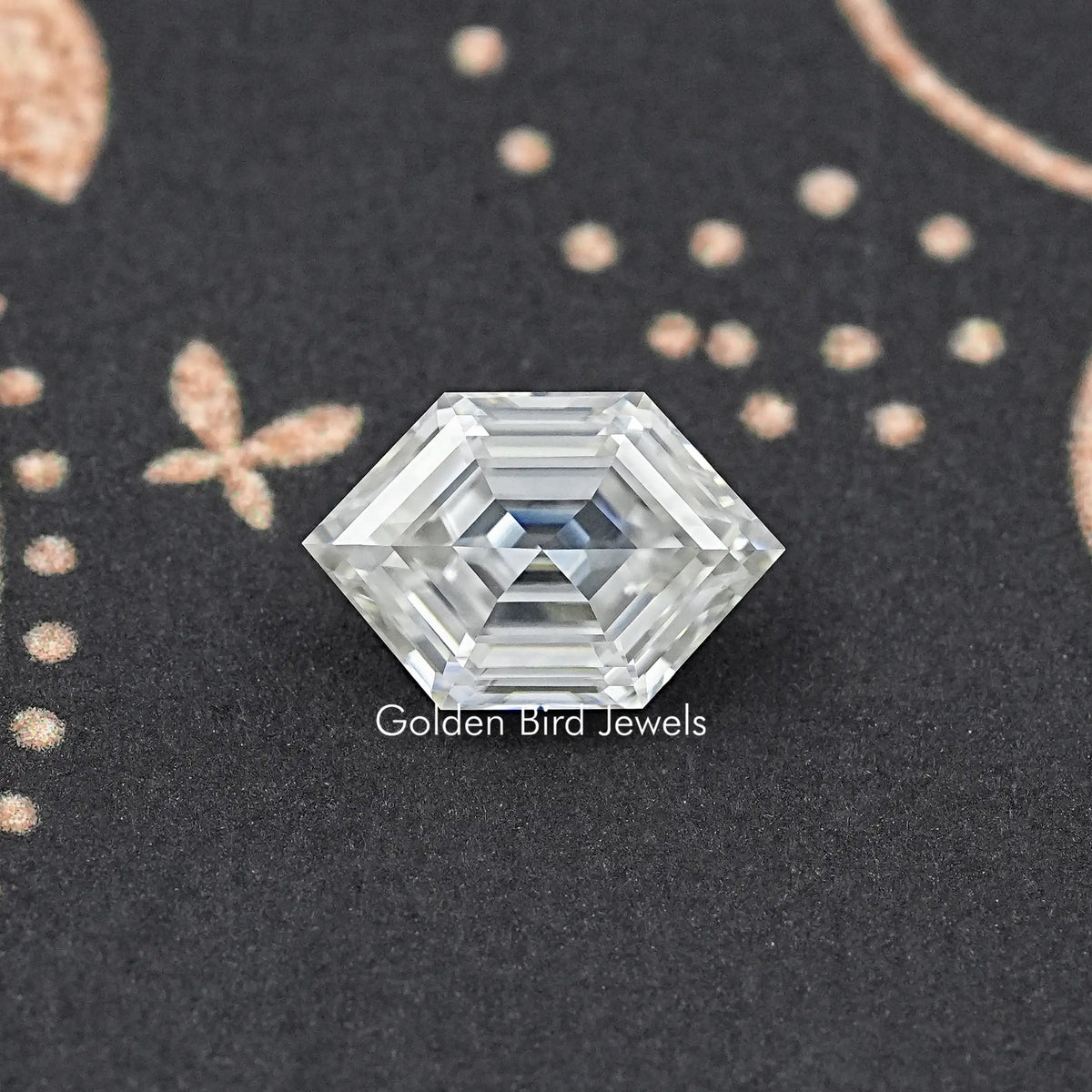 Faceted step-cut hexagon moissanite loose stone, clear center and crisp edges