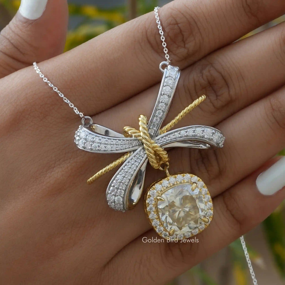 Close view of moissanite chain bracelet in secure setting 
